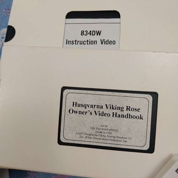 3172-- Husqvarna 834 DW Instructional Video Tapes and Manual - Picture 5 of 7